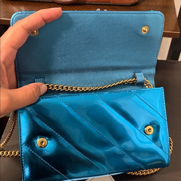 NWOT Kurt Geiger Metallic Blue WOC Crossbody Bag - Picture 10 of 12